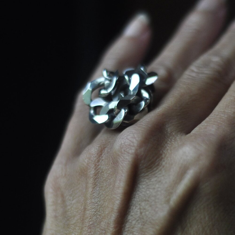 Adeline Cacheux curb chain knot cocktail ring sterling silver